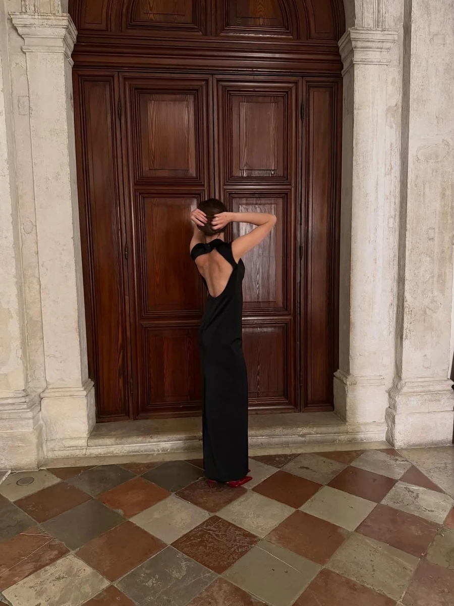 Дружина Остапчука наробила нових світлин у Венеції