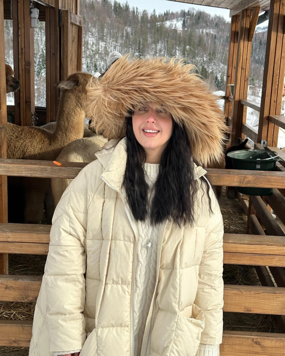 Джамала з альпаками