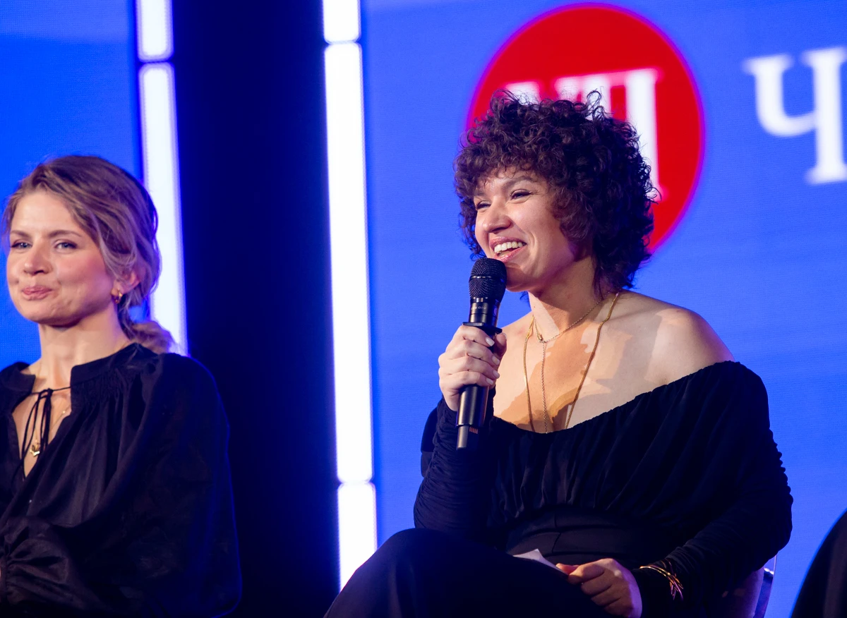 Катерина Безсудна і Ксана Нечипоренко 