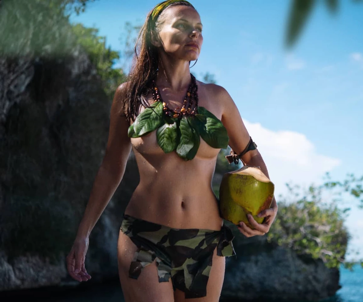 Модель з голими фото стала консулом України у Домініканській Республіці