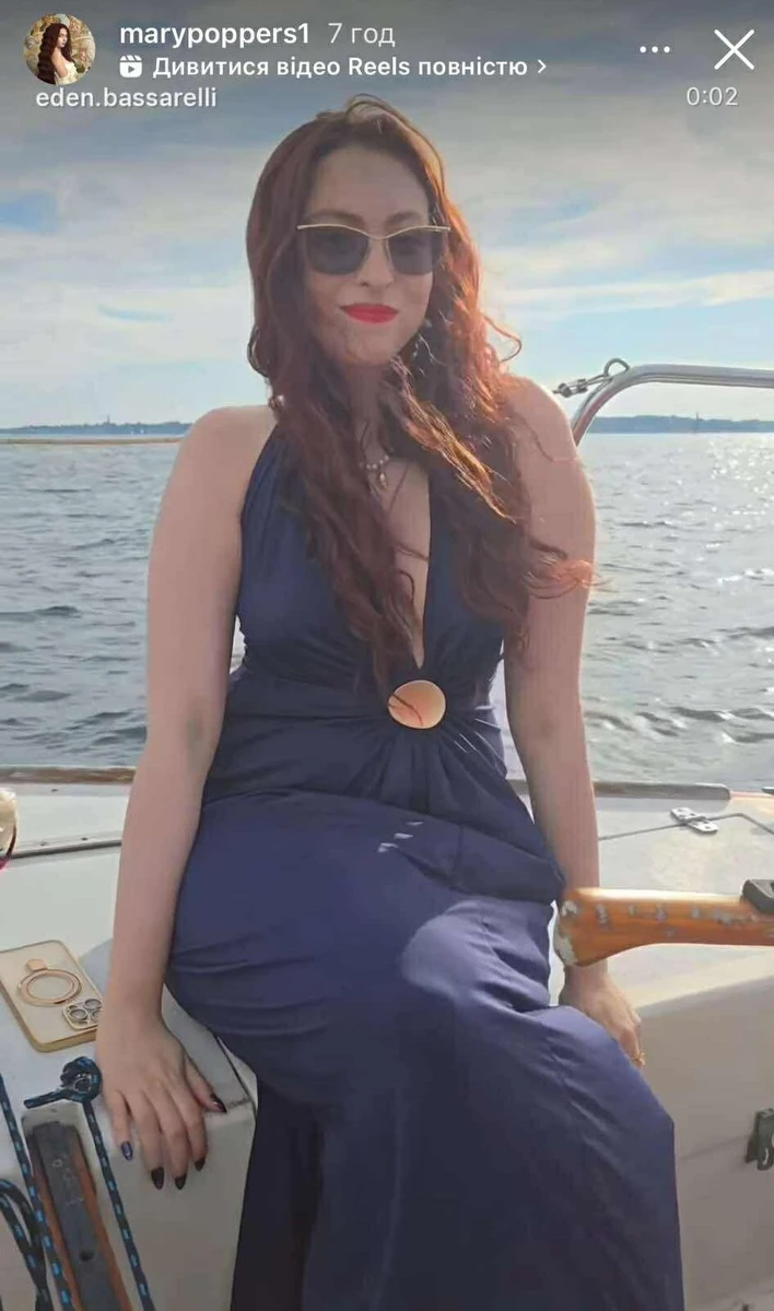 Маша Полякова на човні