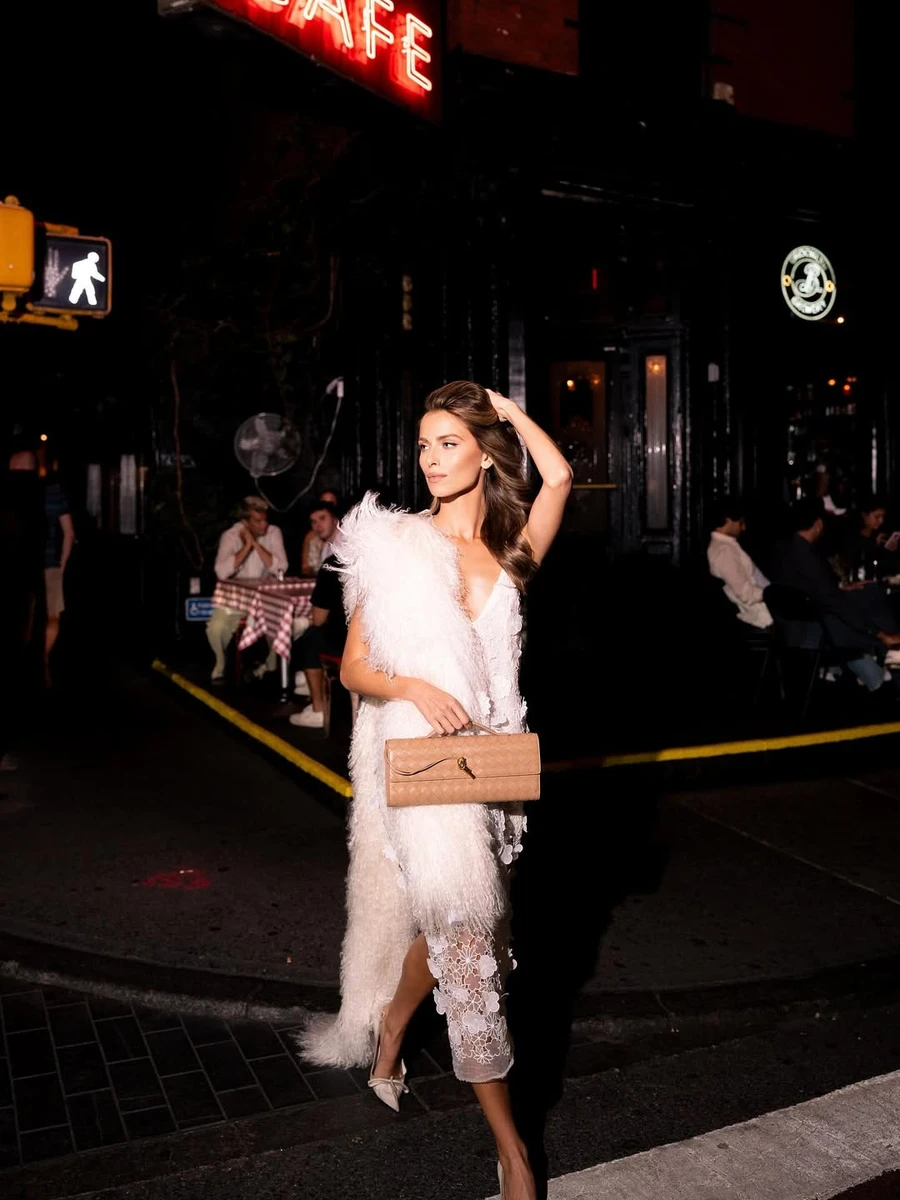 Онука Ротару показалася на нових фото