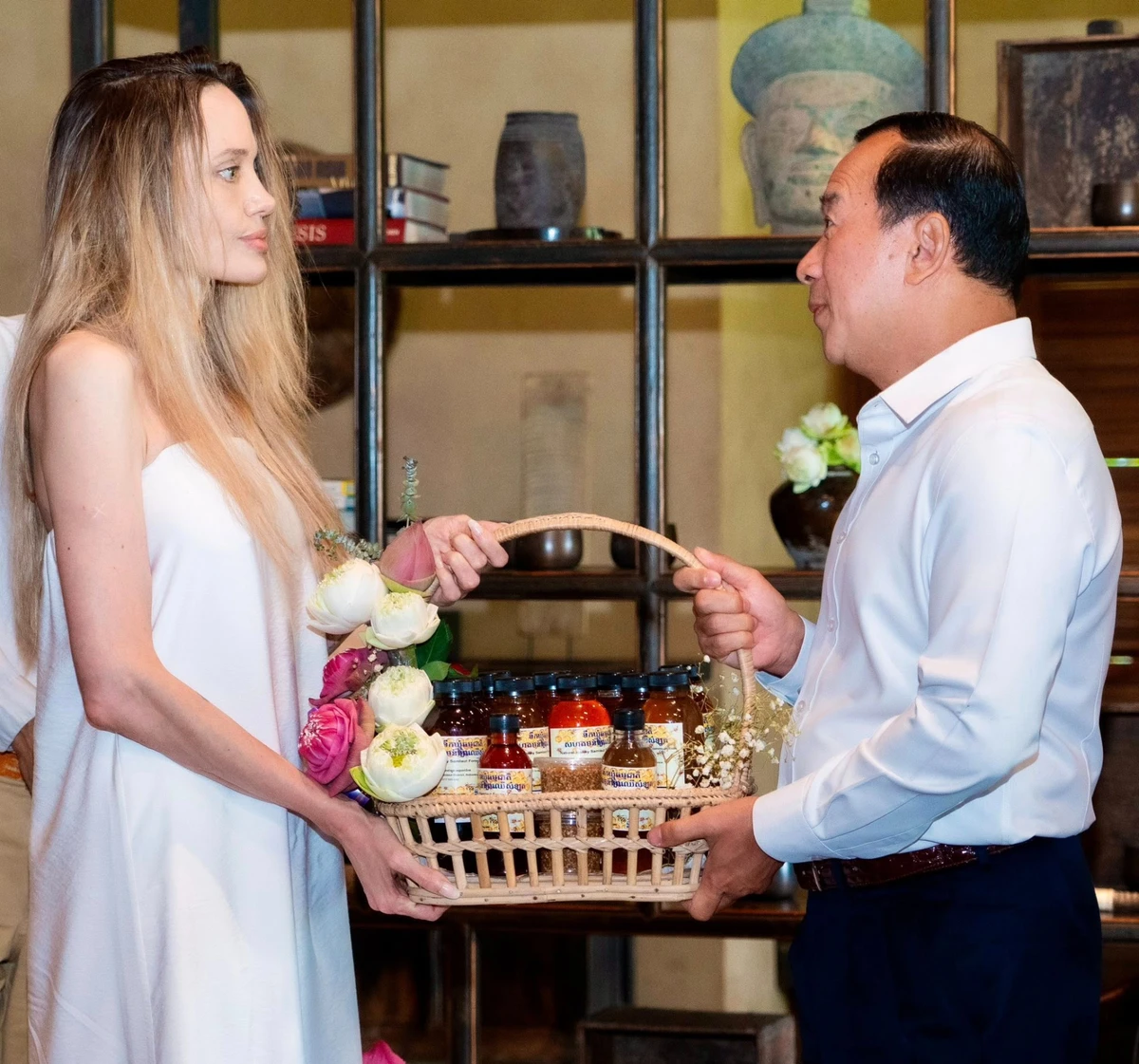 Анджеліна Джолі стривожила своїх прихильників