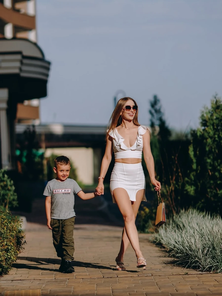 Анна Сагайдачна та її син