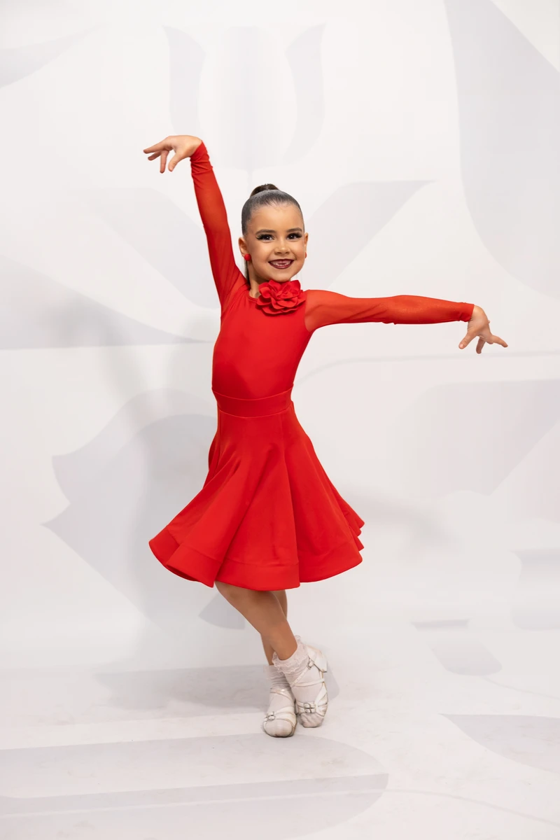 Злата Верес - чемпіонка світу з бальних танців у категорії до 8 років