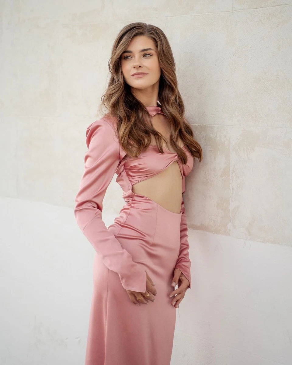 До слова, в історію про колишнього Катя не вірить й налаштована покарати винних