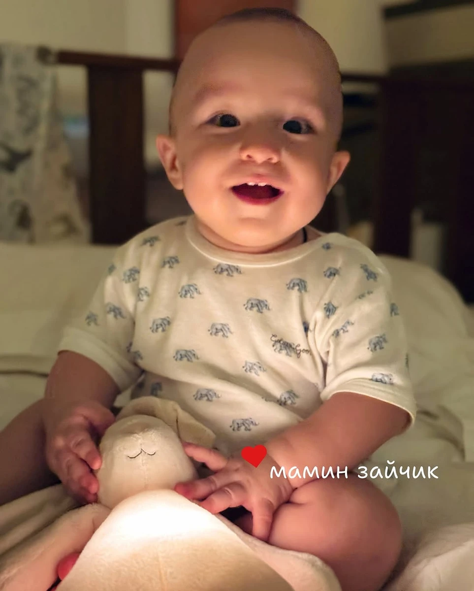 Син Іванни Онуфрійчук з прорізаними зубами