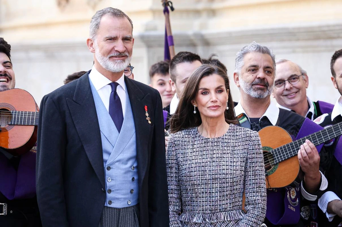 56-річний Феліпе та 51-річна Летісія одкровень її екскоханця не коментують