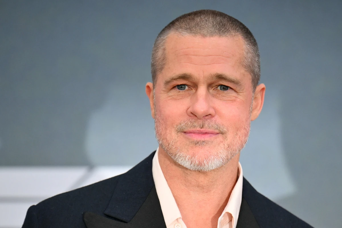 Бред Пітт на хіднику здивував молодим виглядом