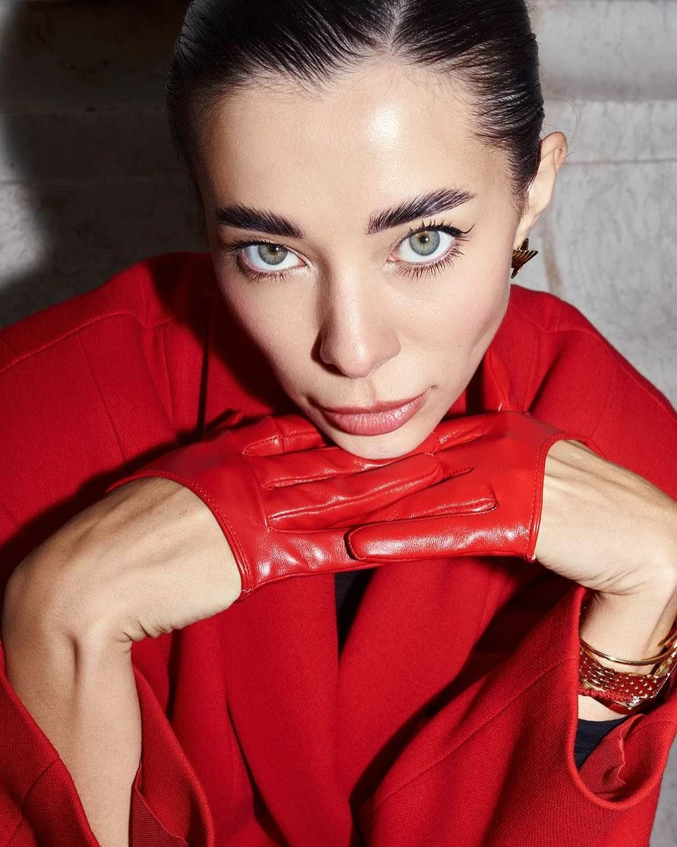 Анна Неплях