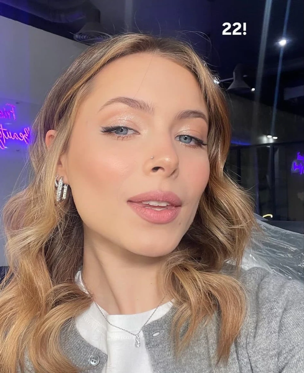 Дочка Олени Кравець Марія