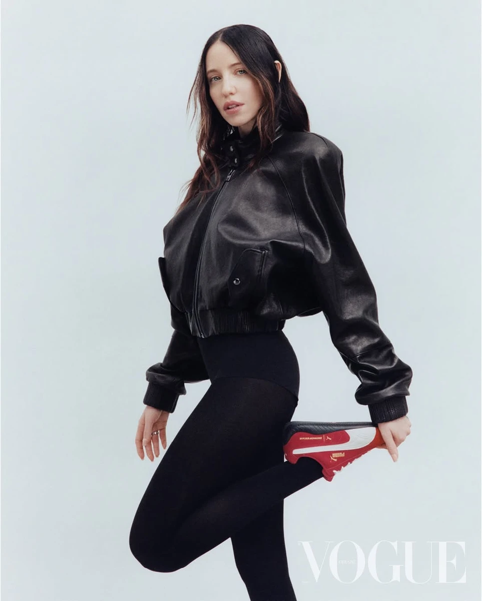 Співачка Надя Дорофєєва стиль