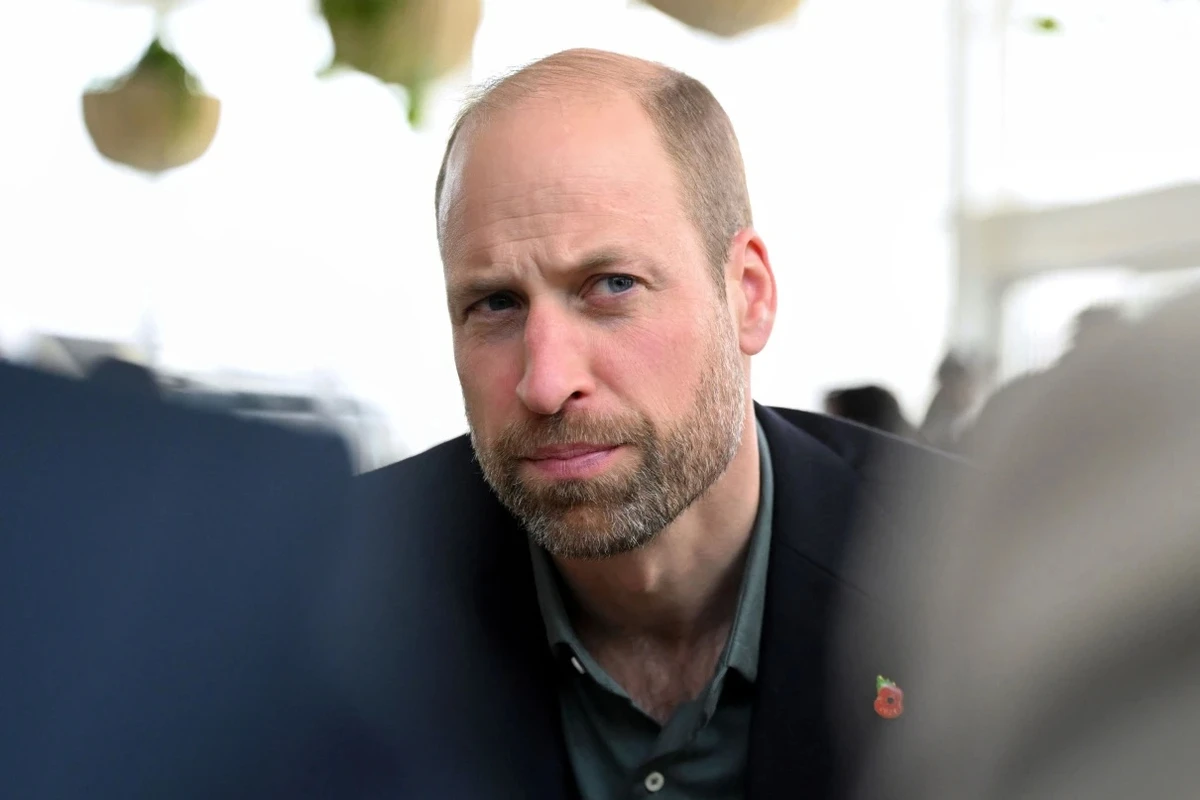 Принц Вільям позує для фото