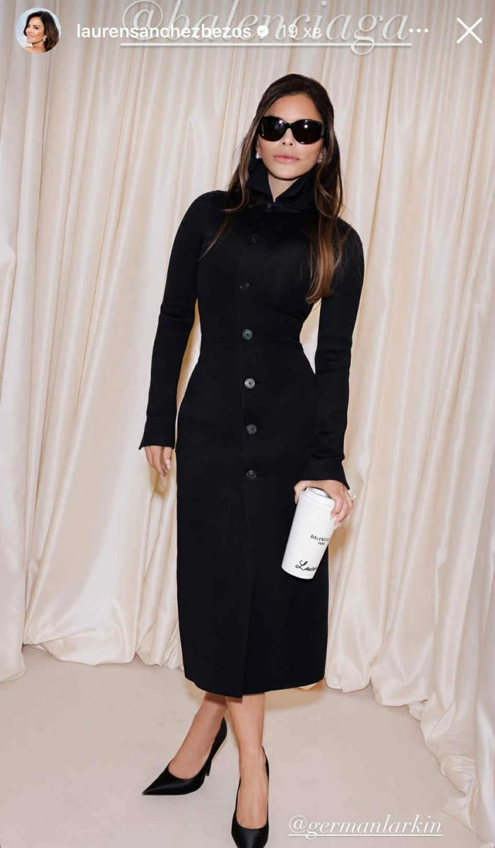 Дружина Безоса на показі Balenciaga