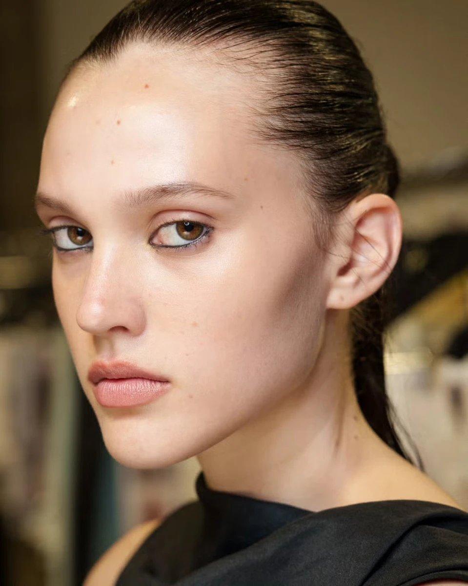 Макіяж з підводкою