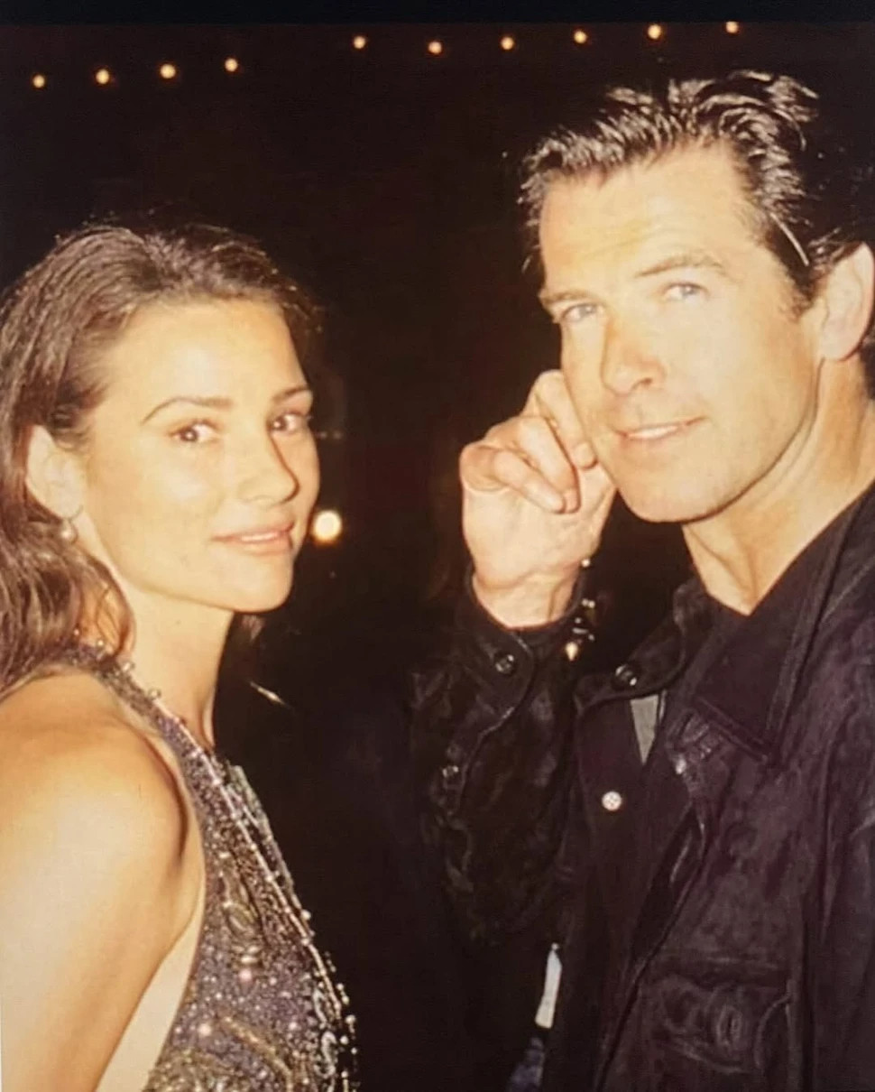 Пірс Броснан і дружина у молодості