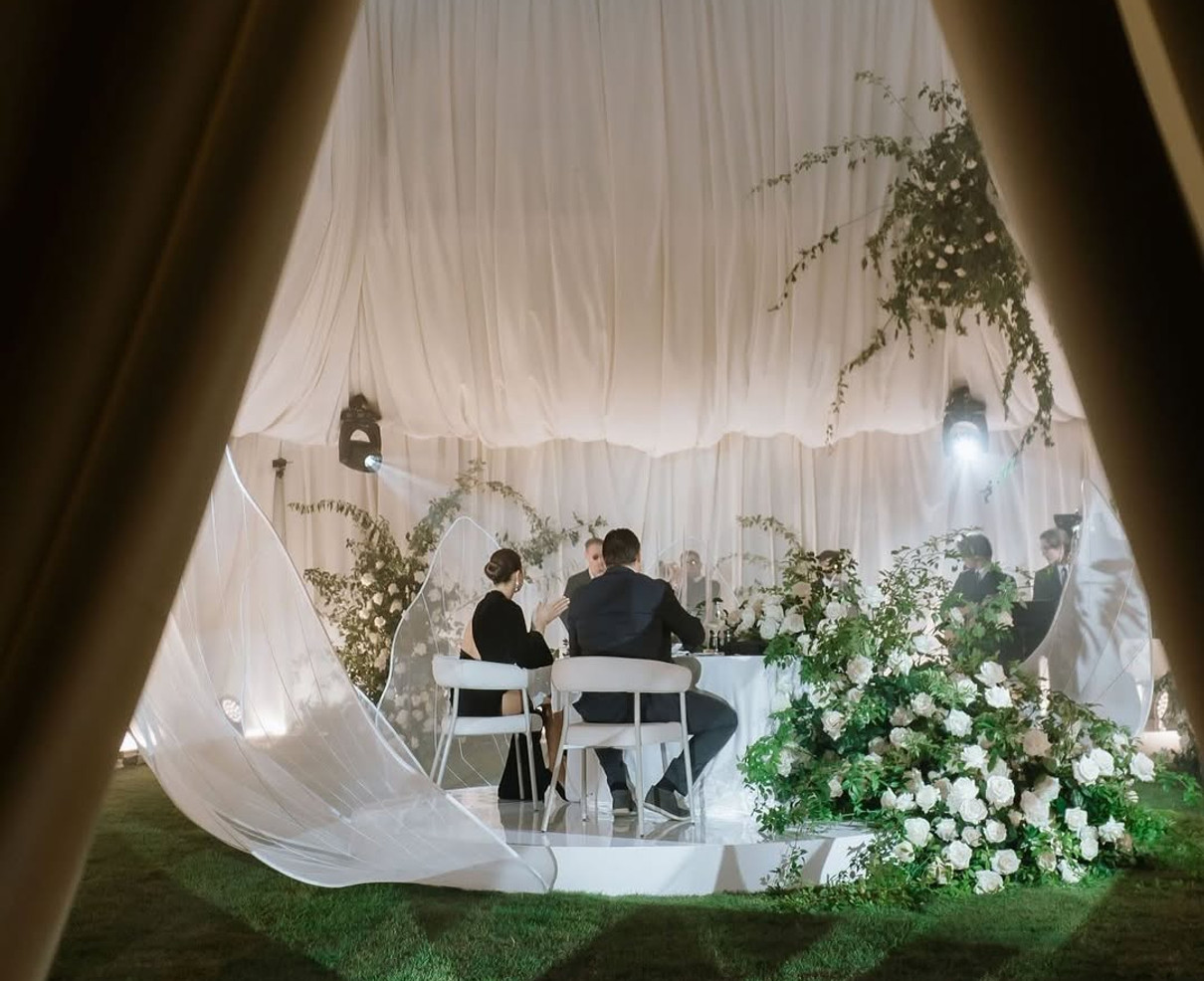 Олександр Усик з дружиною влаштували собі романтичне побачення