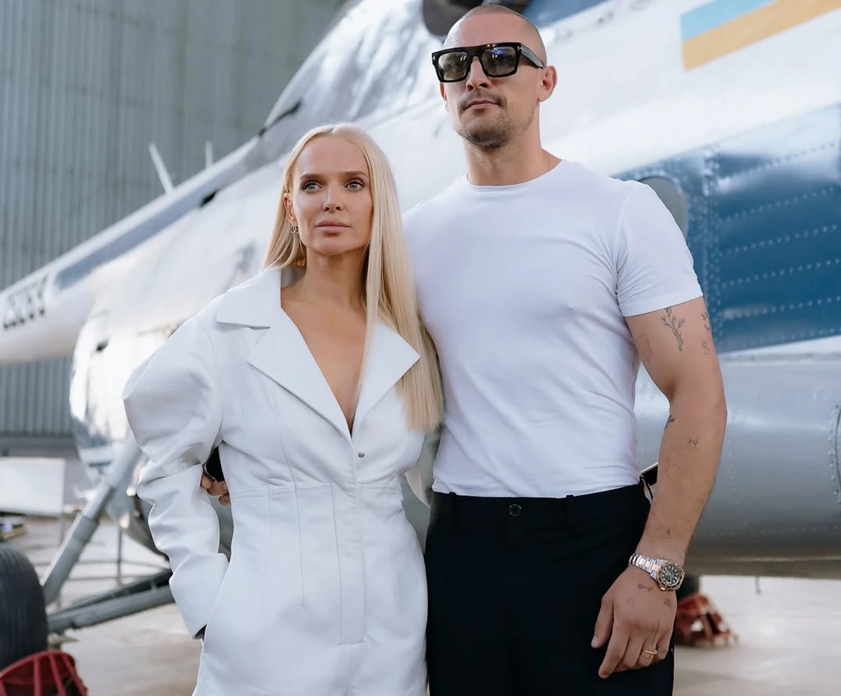 Тарас Цимбалюк з Готочкіною на її модному показі