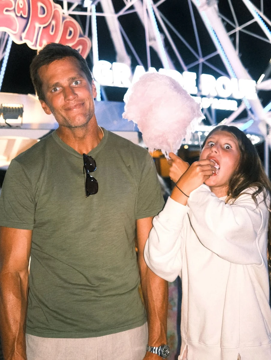 Том Бреді з дочкою на фото