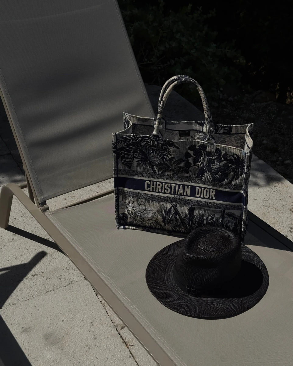 Торбинка від Dior