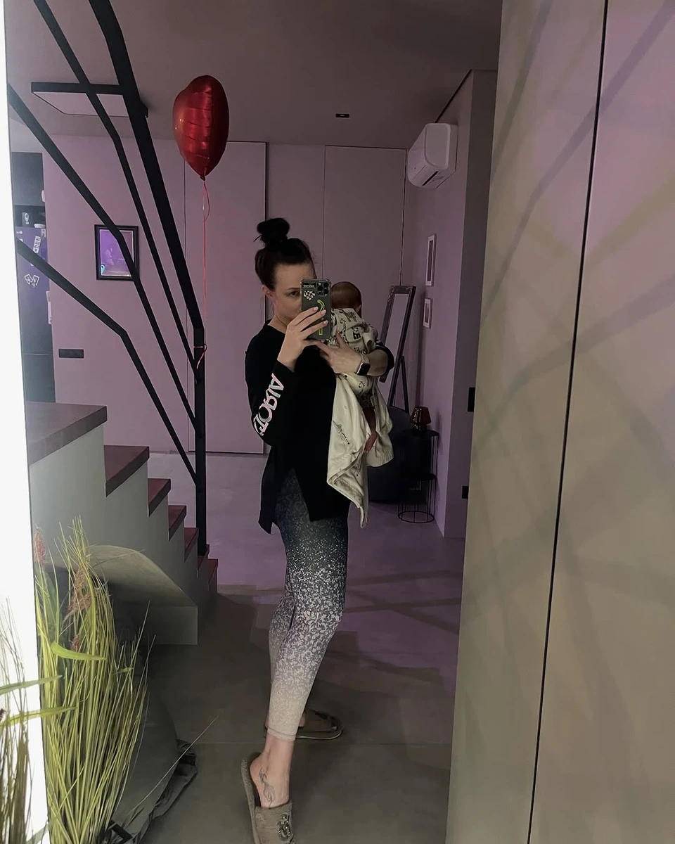 Дружина POSITIFF Сахневич показала двомісячну дитину