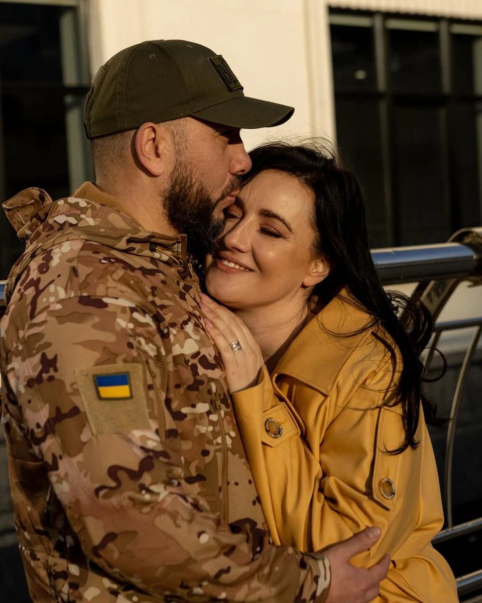 Наречений Соломії Вітвіцької ніжним фото привітав її з 44-річчям