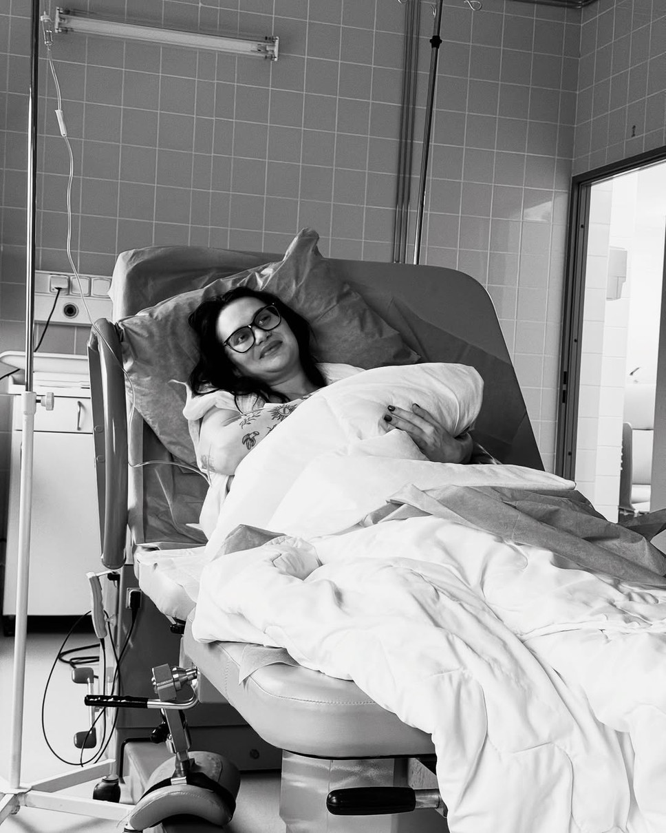 Алла Волкова після народження дитини