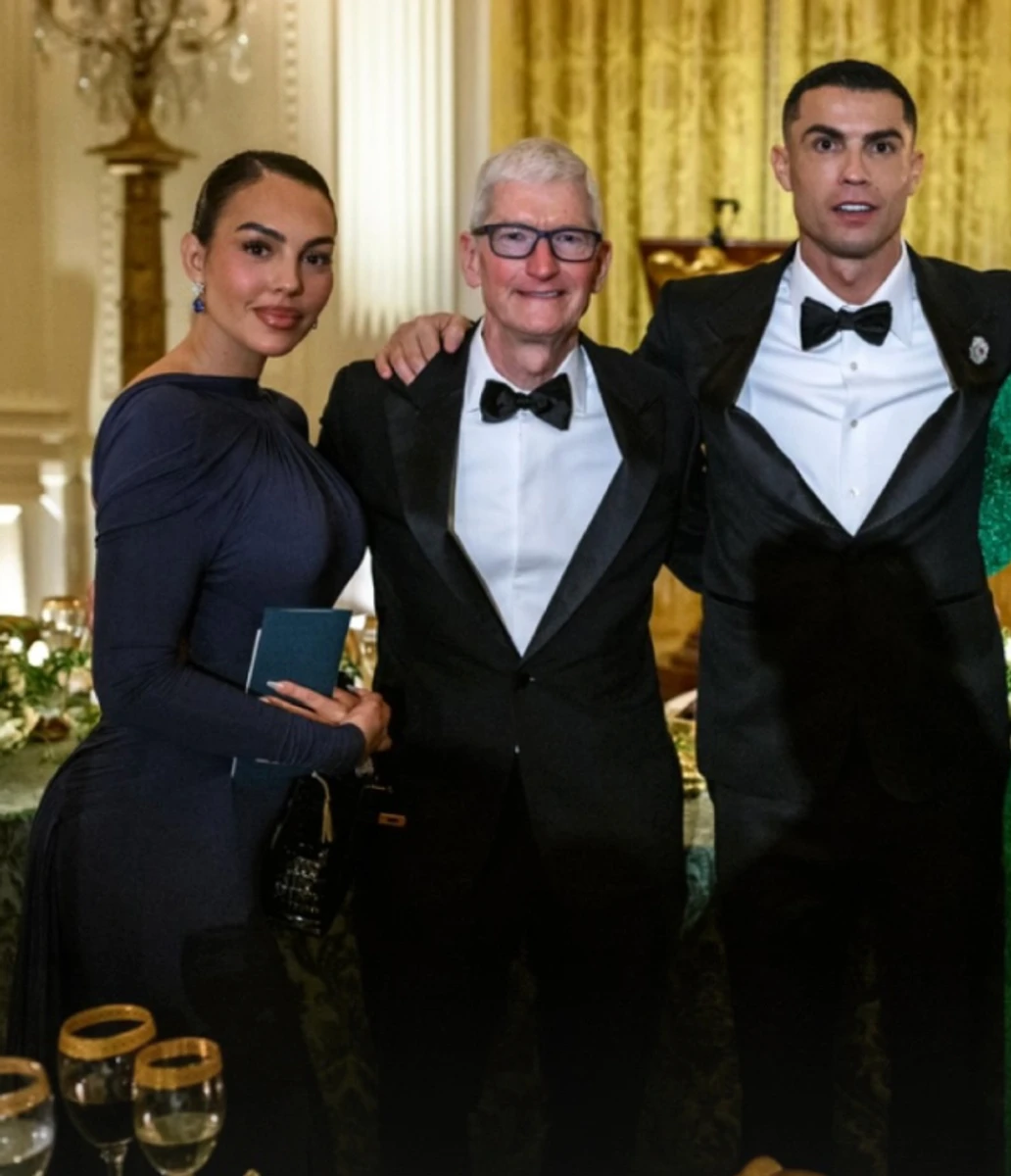 Наречена Роналду в архівній сукні попозувала на заході в Білому домі