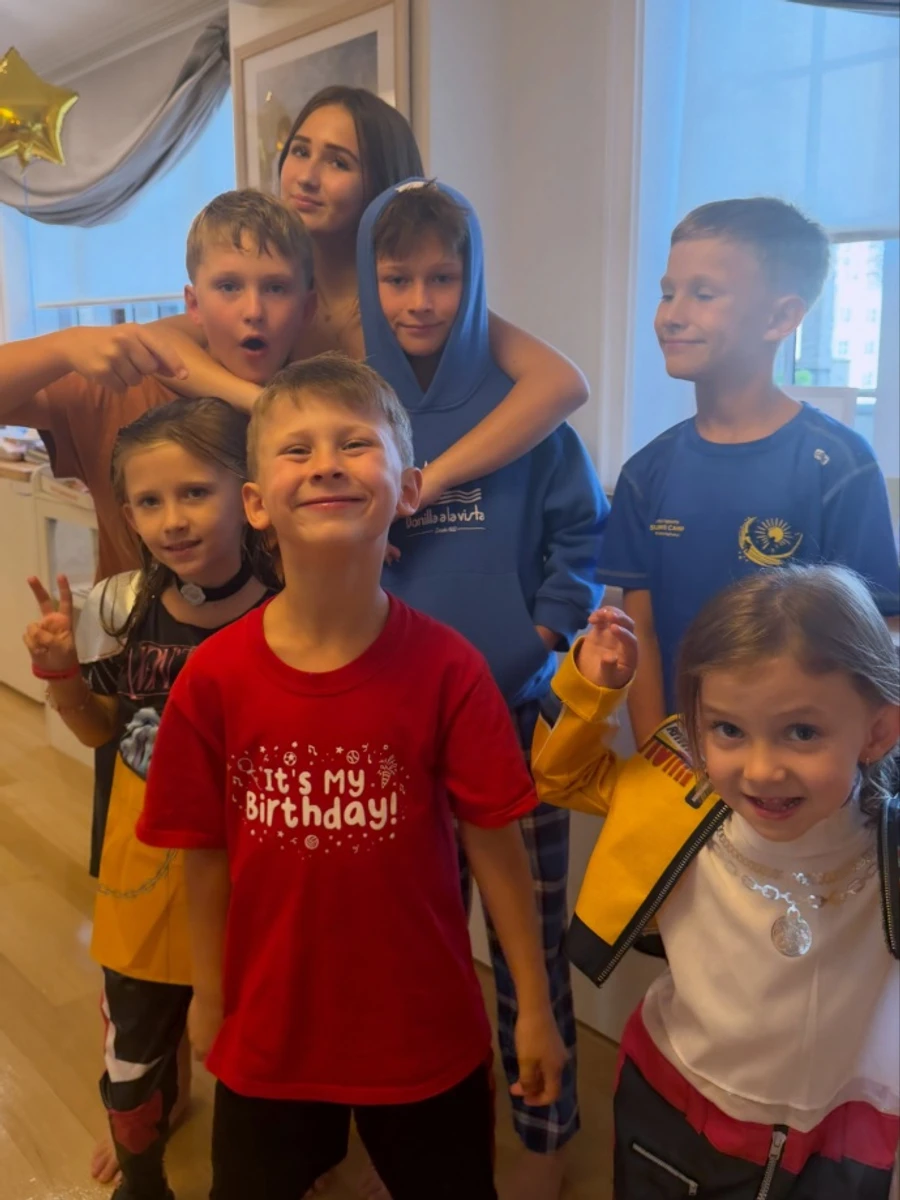 Хіларія Болдуїн в інстаграм