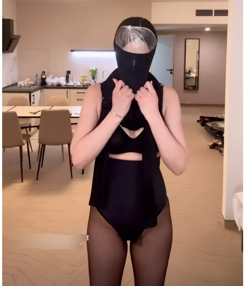 Єфросиніна здивувала хитрощами для збереження макіяжу