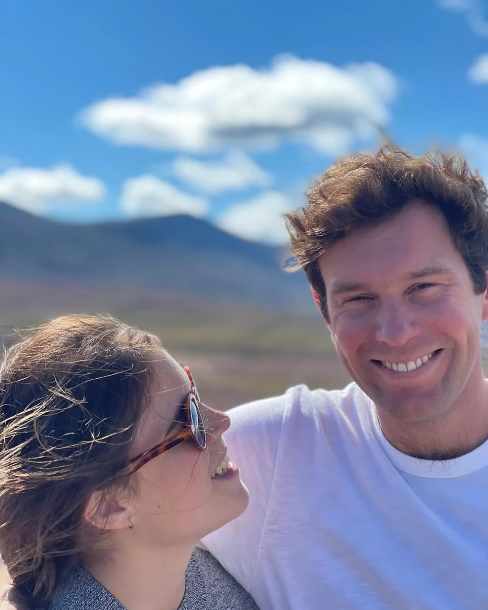 Принцеса Євгенія з чоловіком на фото