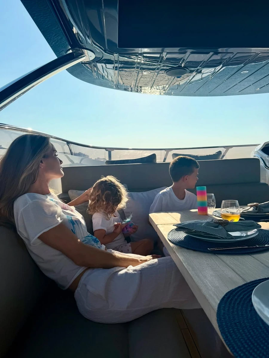 Джейсон Стейтем наробив фото коханої