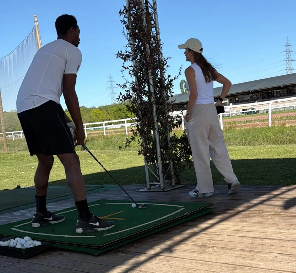 Чоловік Еліни Світоліної показав, як вони грали в гольф