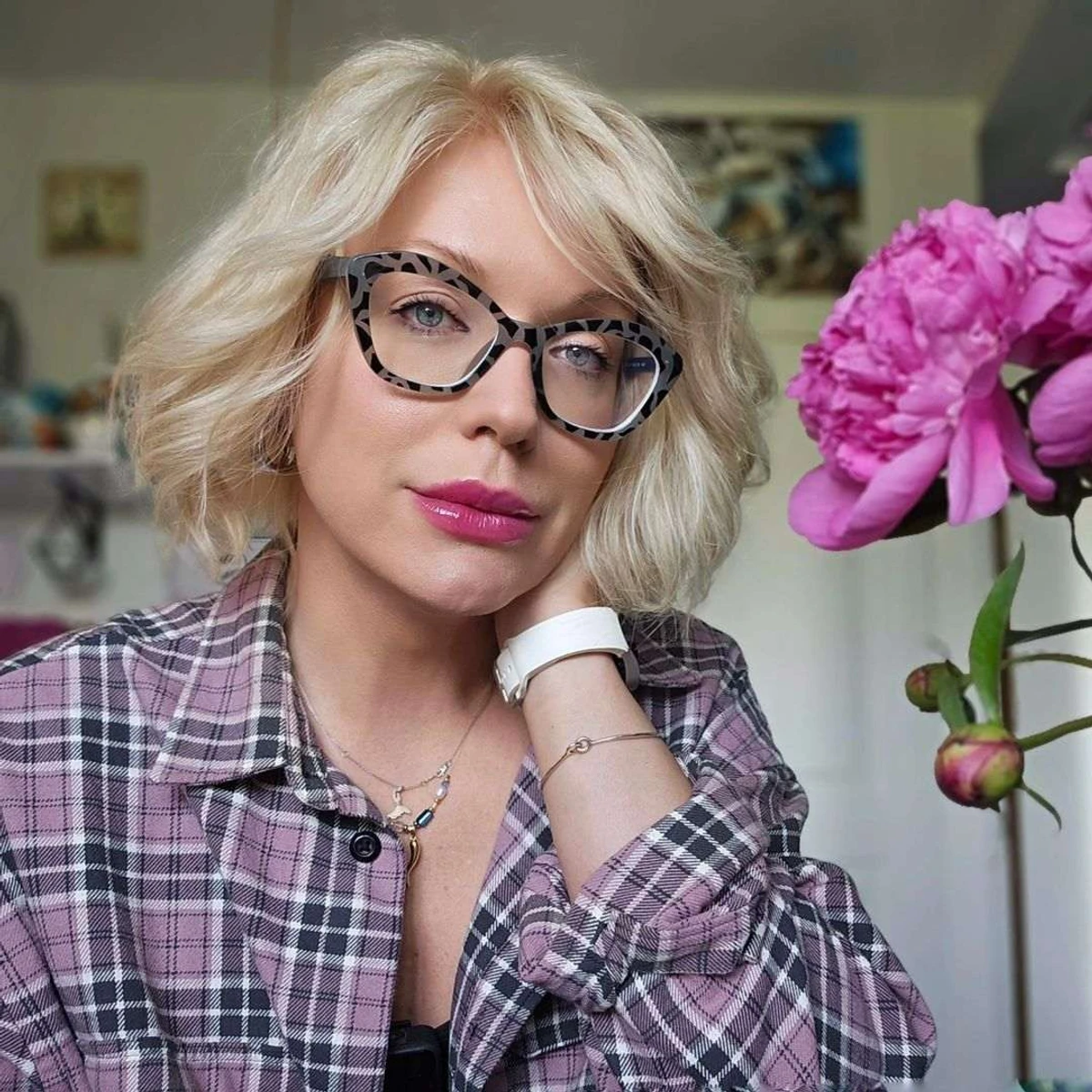 Невгамовна Монро