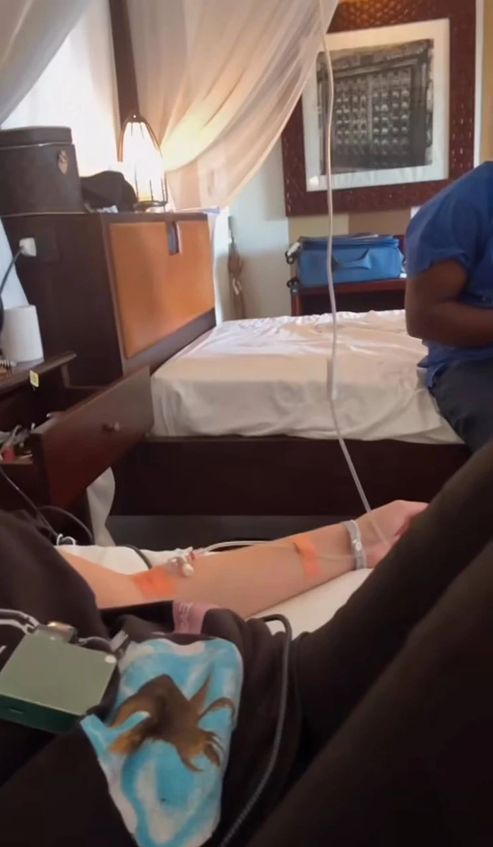 Маша опинилася під крапельницею