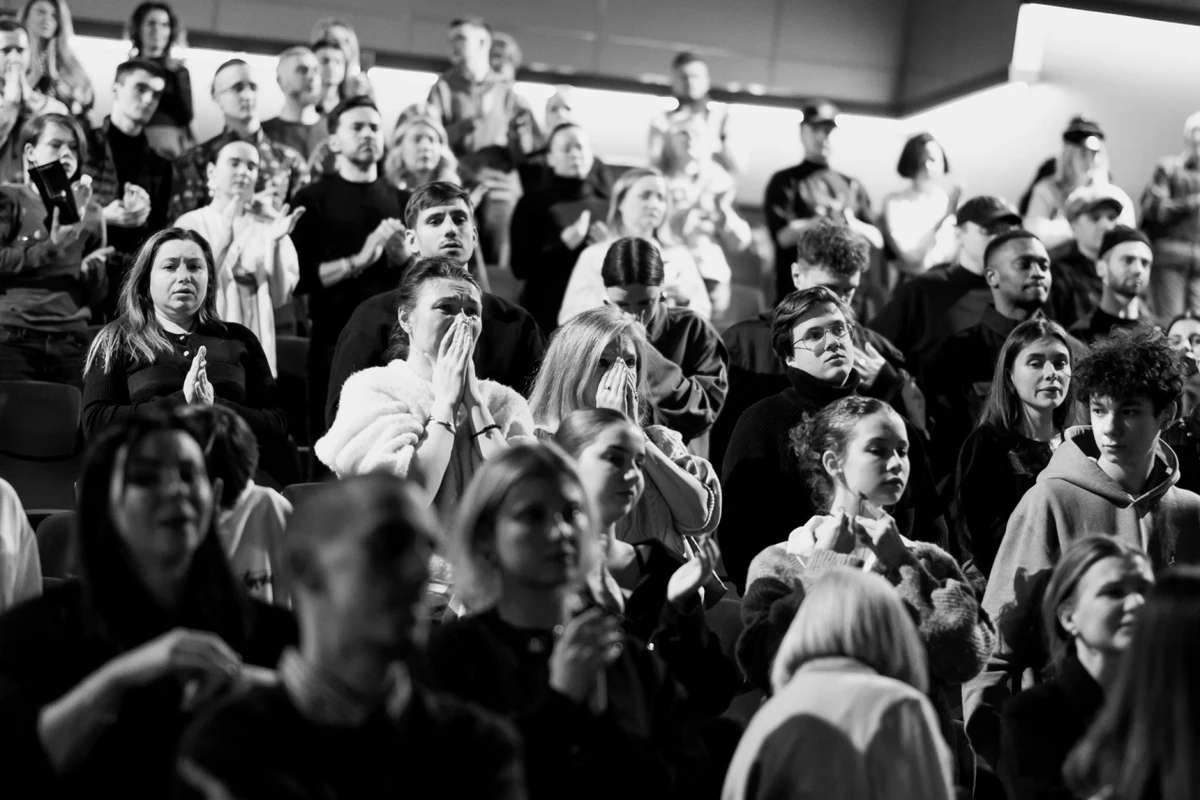 Довга доба нікого не залишила байдужим