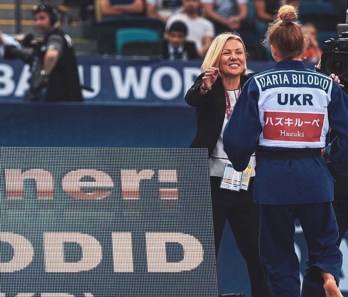 Світлана Кузнєцова на змаганнях з дочкою Дашею Білодід