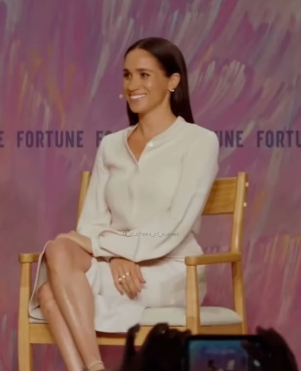 Меган Маркл блиснула каблучкою українського бренду, яку Гаррі привіз з Києва