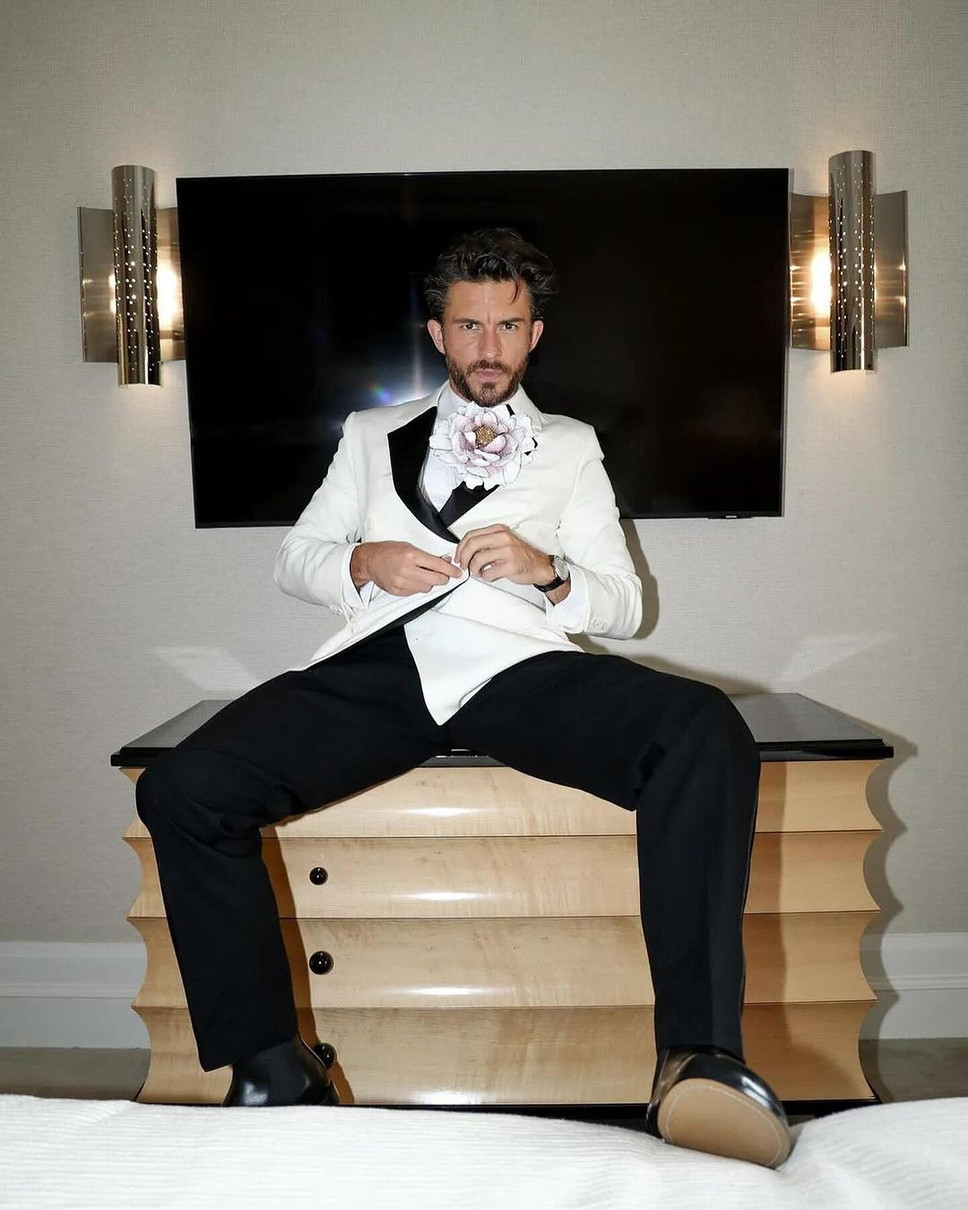 Джонатан Бейлі Бріджертони 3 сезон