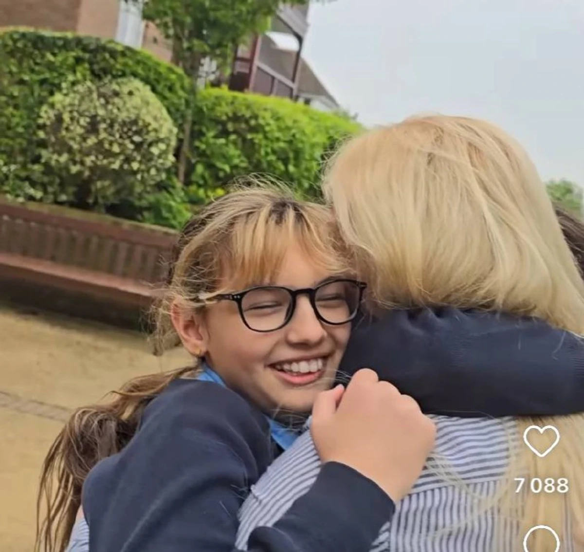 Арабелла та Мірабелла навчаються у Британії