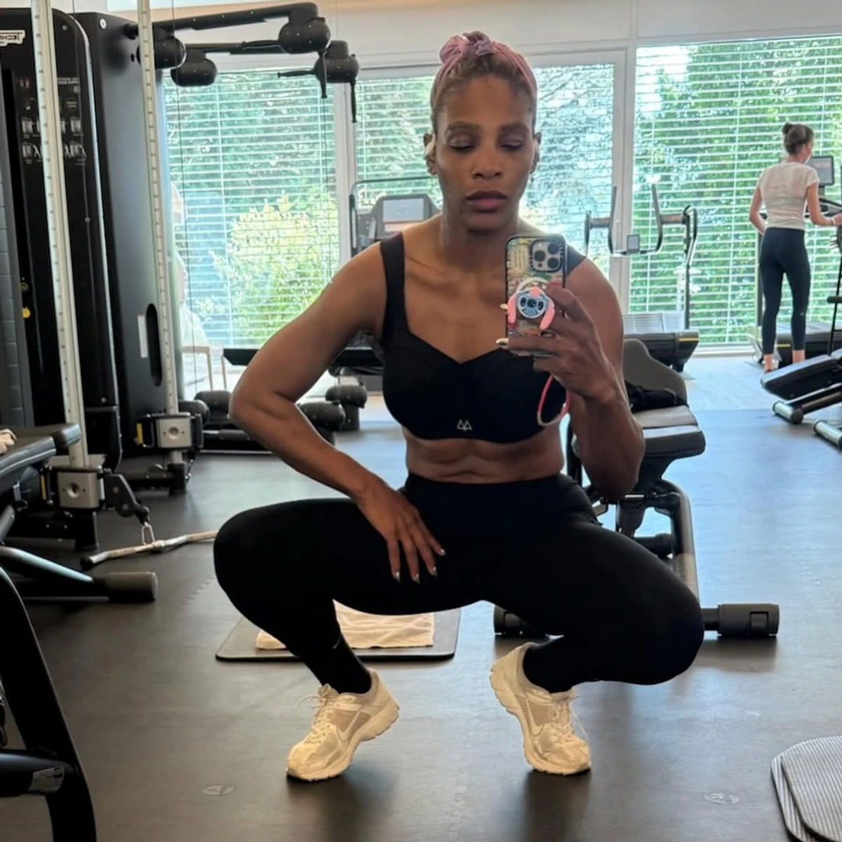 Серена Вільямс у спортзалі наробила фото