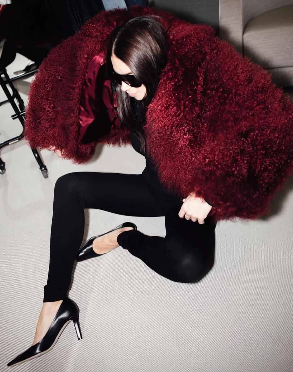 Дружина Усика у лосинах зазнімкувалася на підлозі гримерки