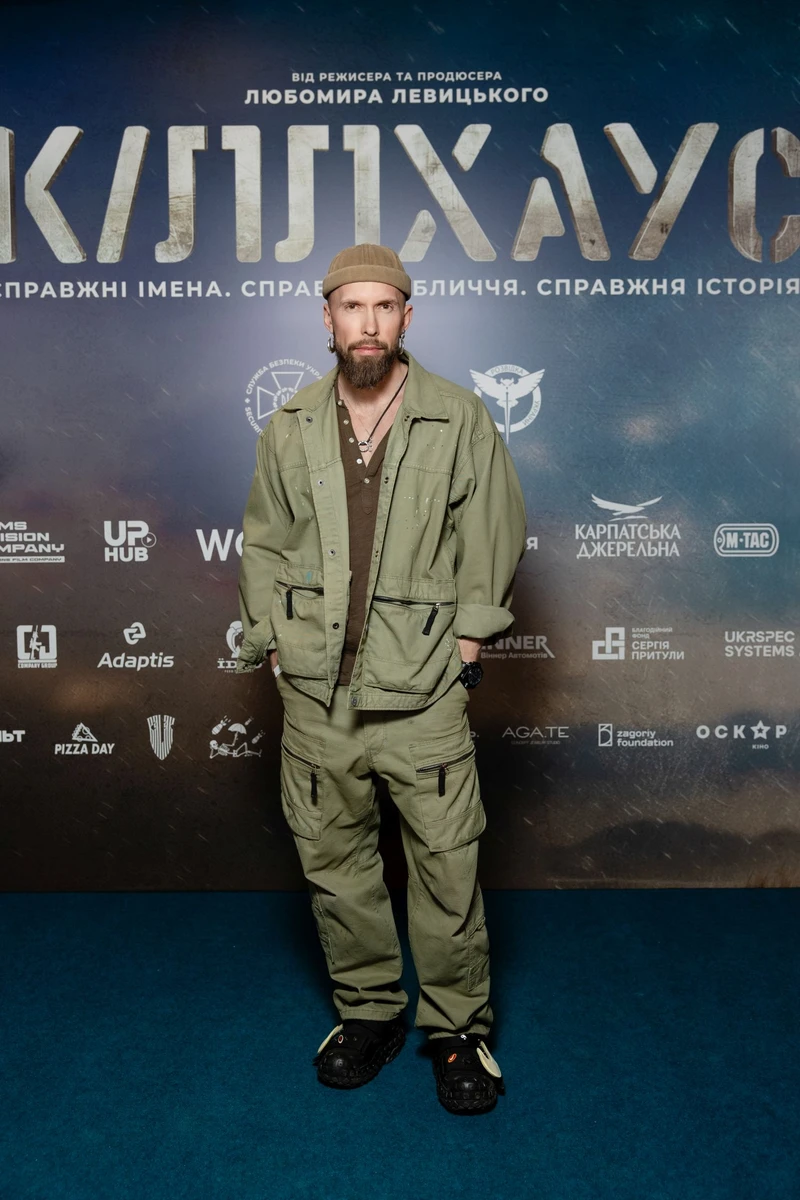 Актор і зоозахисник Олексій Суровцев 