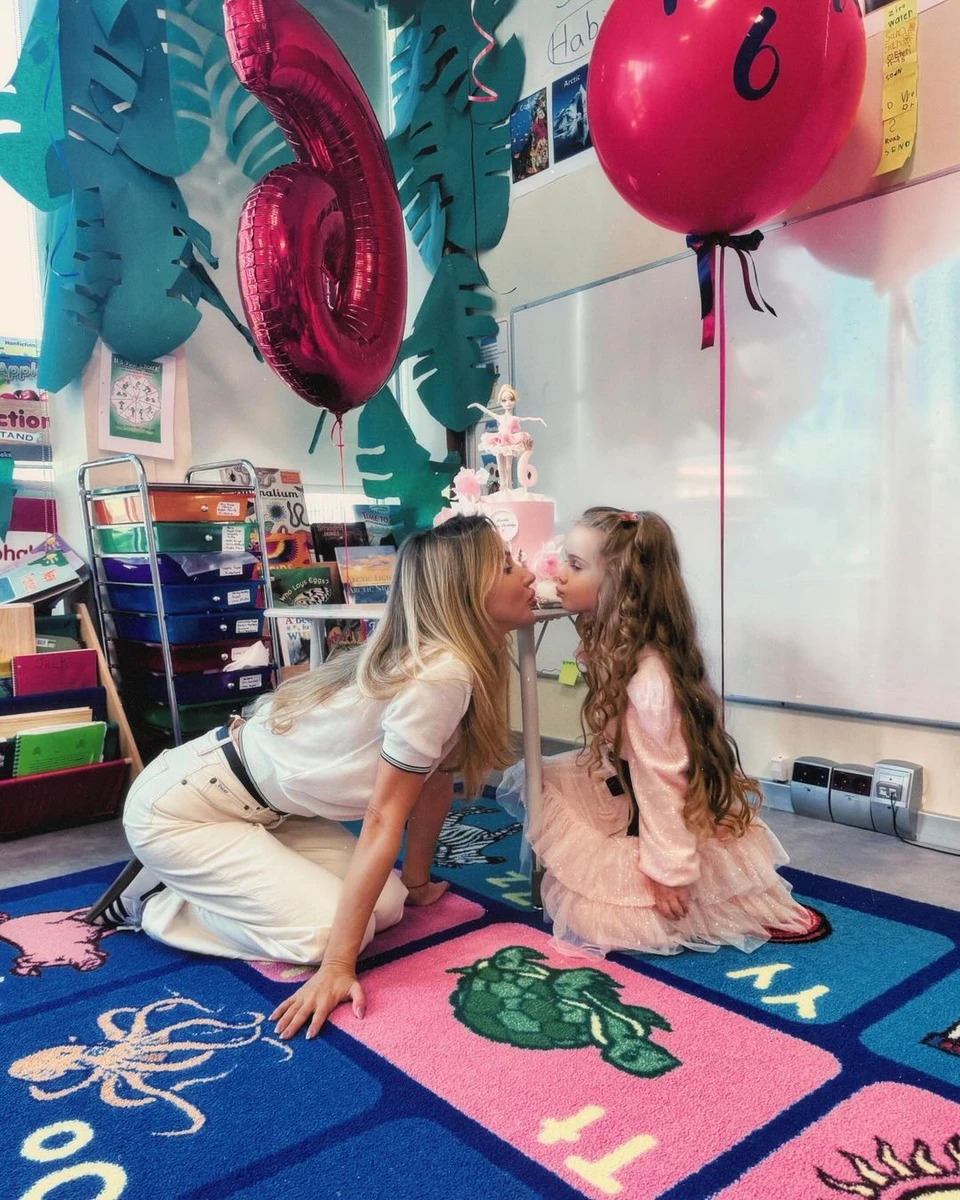 Світлана чи не вперше показала обличчя Тільди, хоч і в профіль 