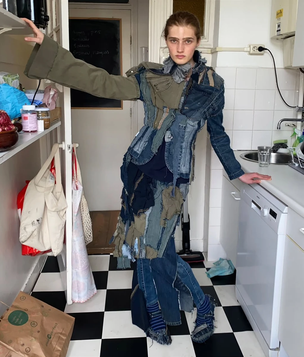 Юрій Романюк в одязі власного виробництва