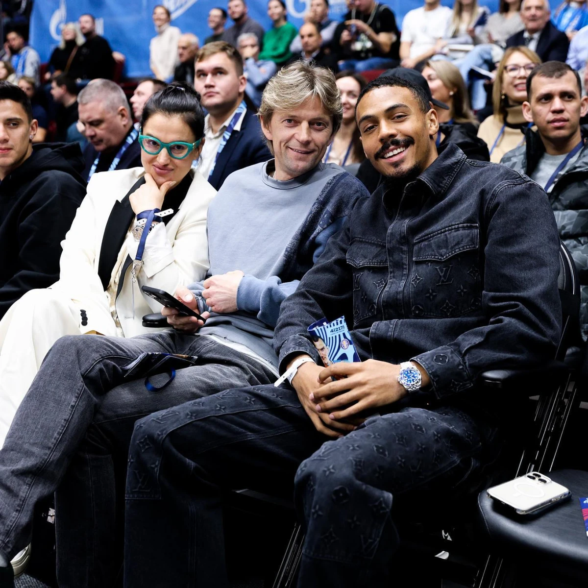 За свідченнями Навроцької, Клімова знайома з Тимощуком з 2007 року 