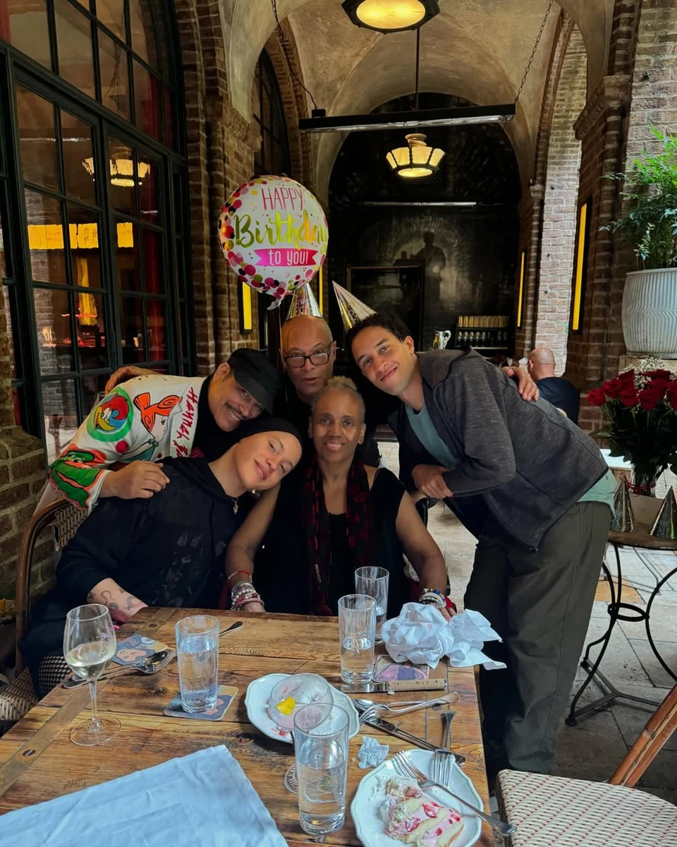 Дочка Де Ніро оголосила, що вона трансгендерна жінка