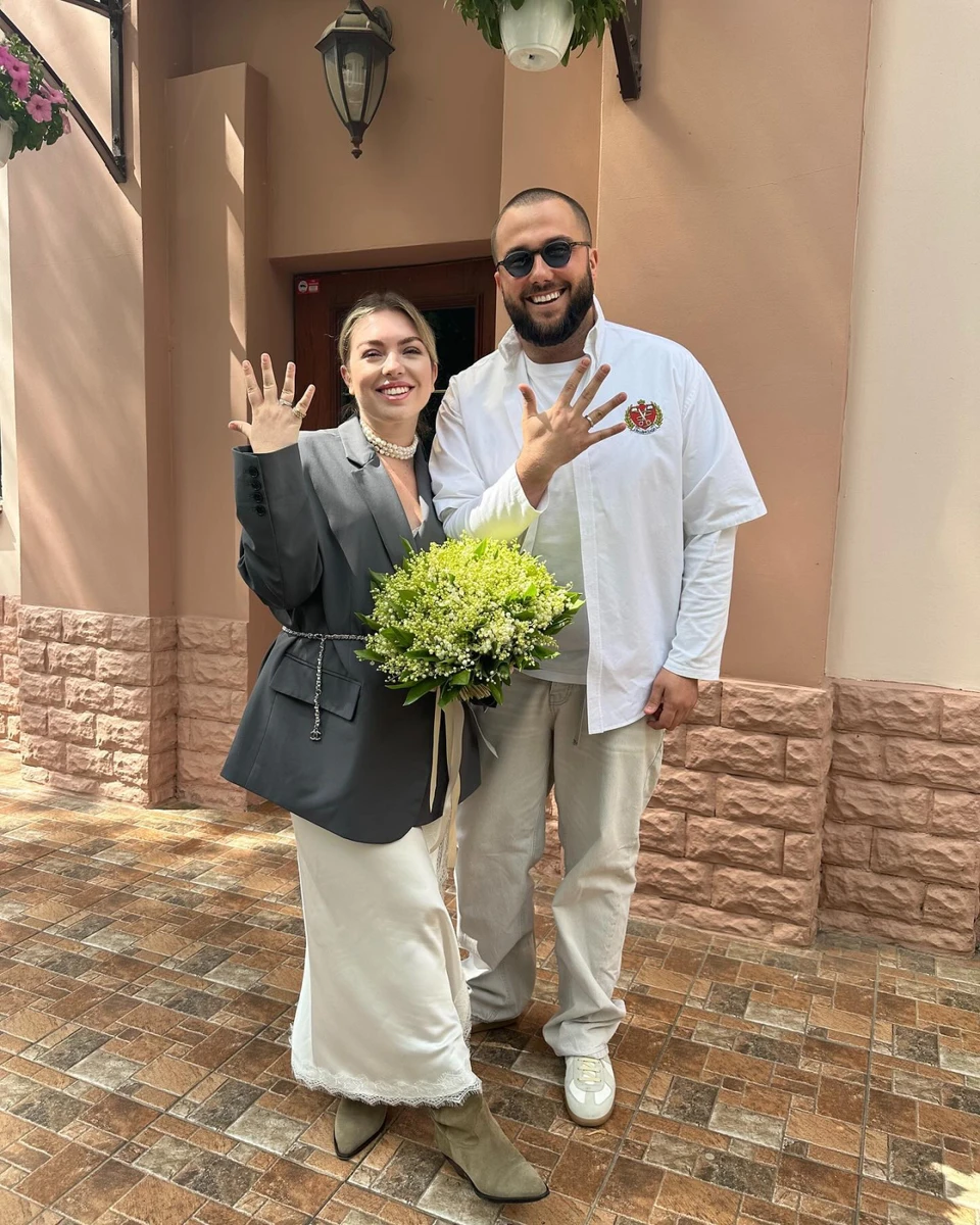 16-го травня Маша і Діма взяли шлюб