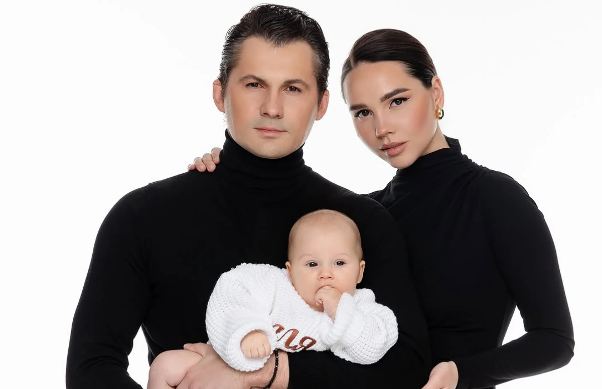 Кот і Татарінцева розказали, як виявили розеолу у донечки