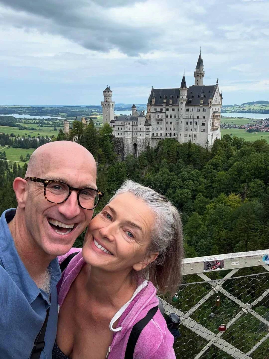 Пауліна Порізкова та її наречений